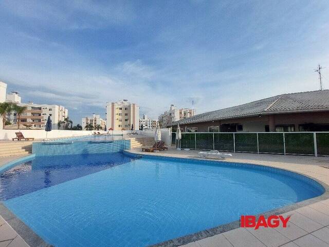 Apartamento para Venda em São José - 3