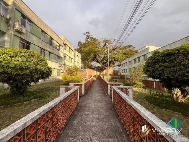 Apartamento para Venda em Florianópolis - 4