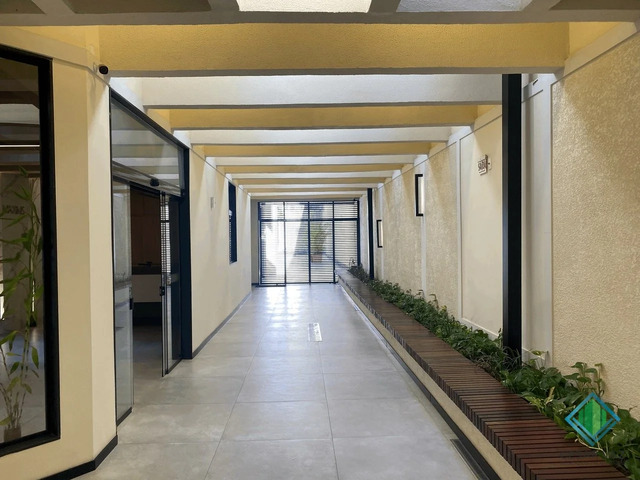 Sala para Venda em Florianópolis - 4