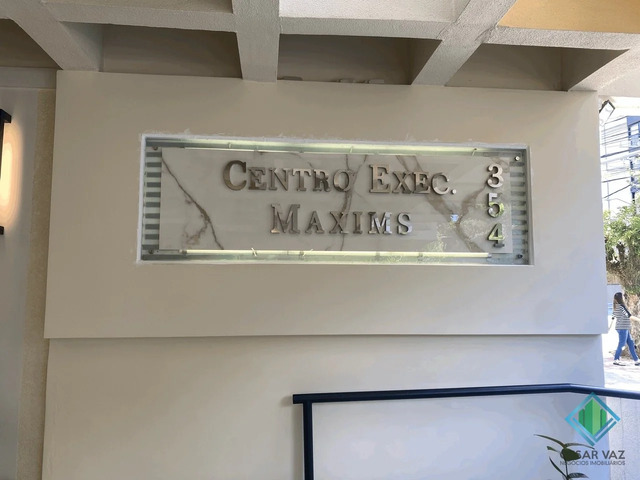 Sala para Venda em Florianópolis - 5