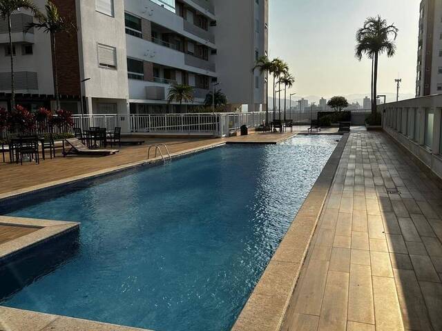 Apartamento para Venda em Florianópolis - 2