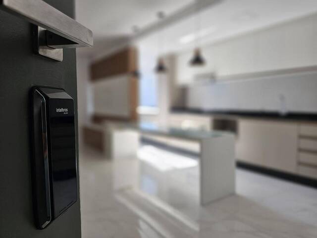 Apartamento para Venda em Florianópolis - 3