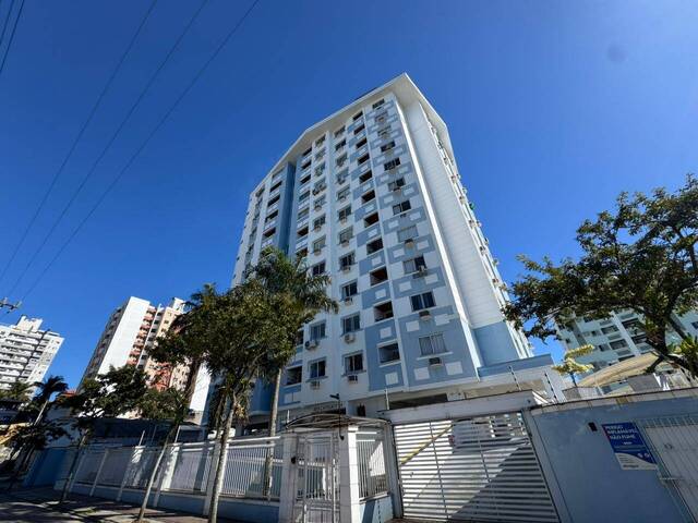 #A17-480 - Apartamento para Venda em São José - SC