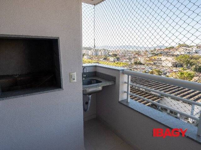 Apartamento para Venda em São José - 4
